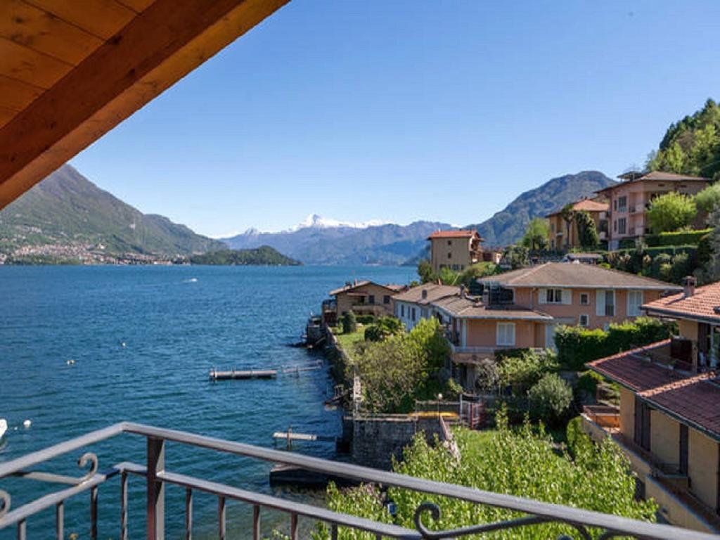 Appartamento Vista Lago - Betta Lezzeno Luaran gambar